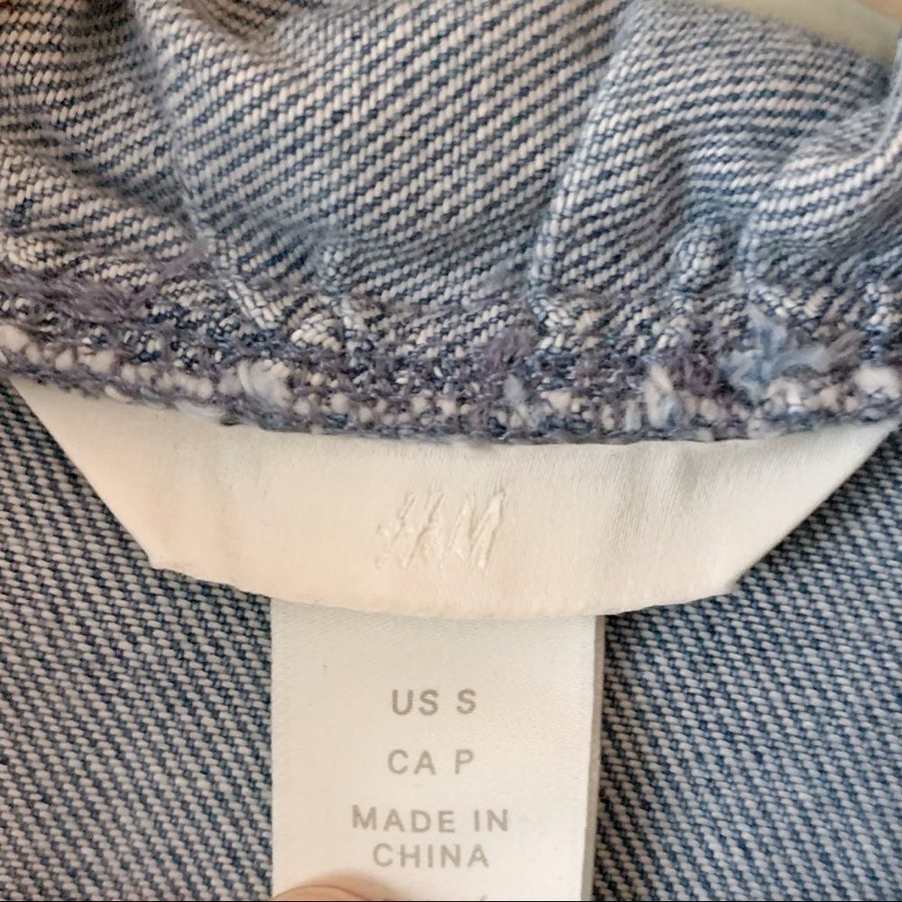 H&M Denim Ruffle Button Up Blouse - Picture 7 of 8